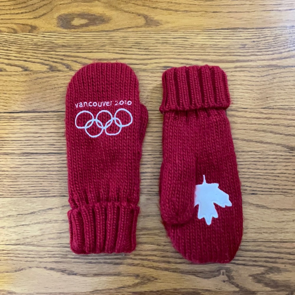 Red Knit Olympic Mittens